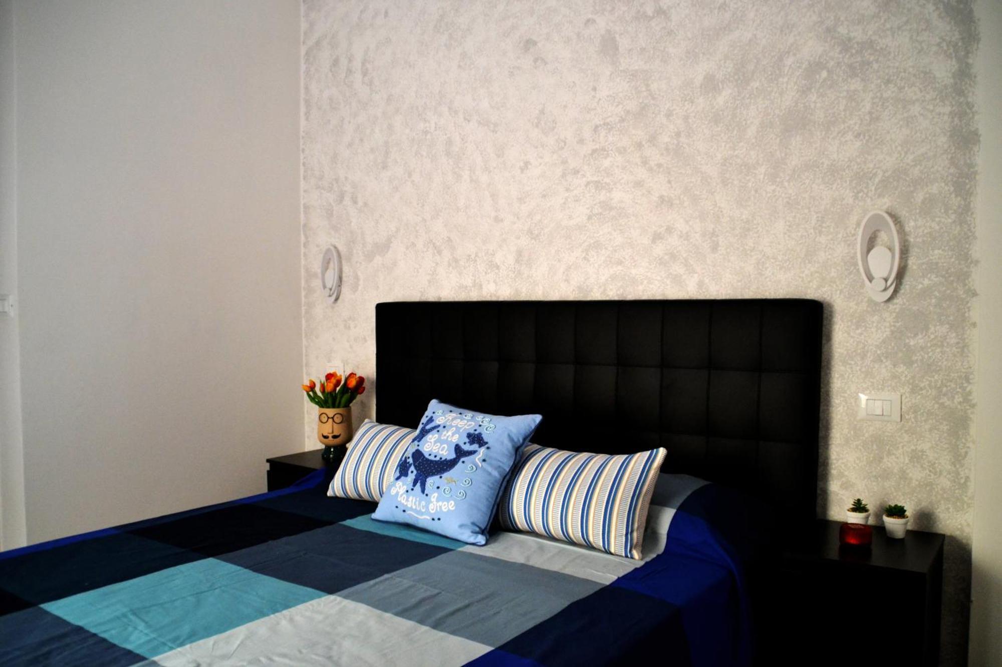 Caposele38 Apartment Трани Екстериор снимка